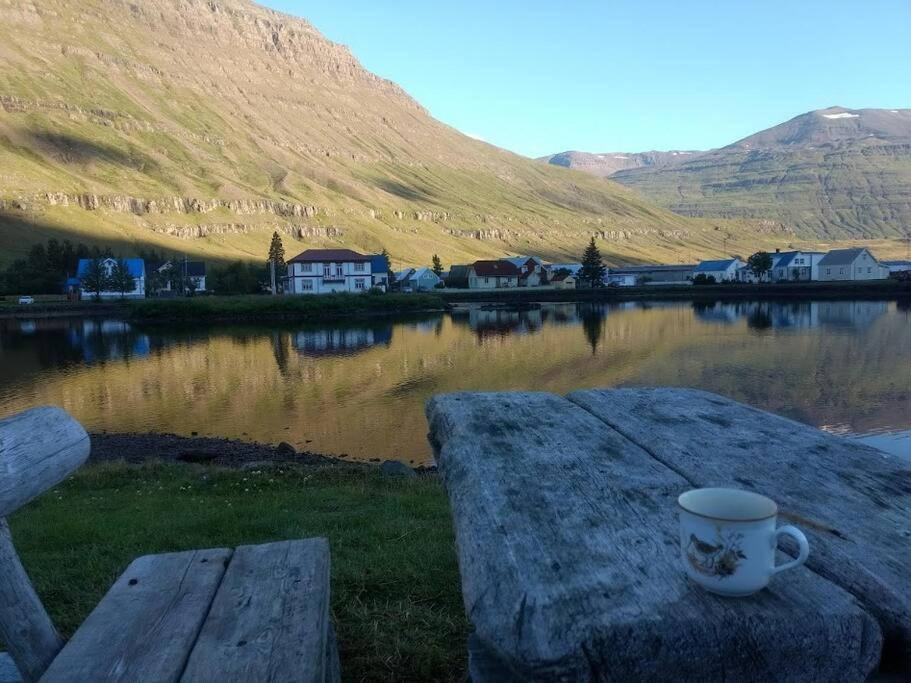 Nylenda Appartement Seyðisfjörður Buitenkant foto